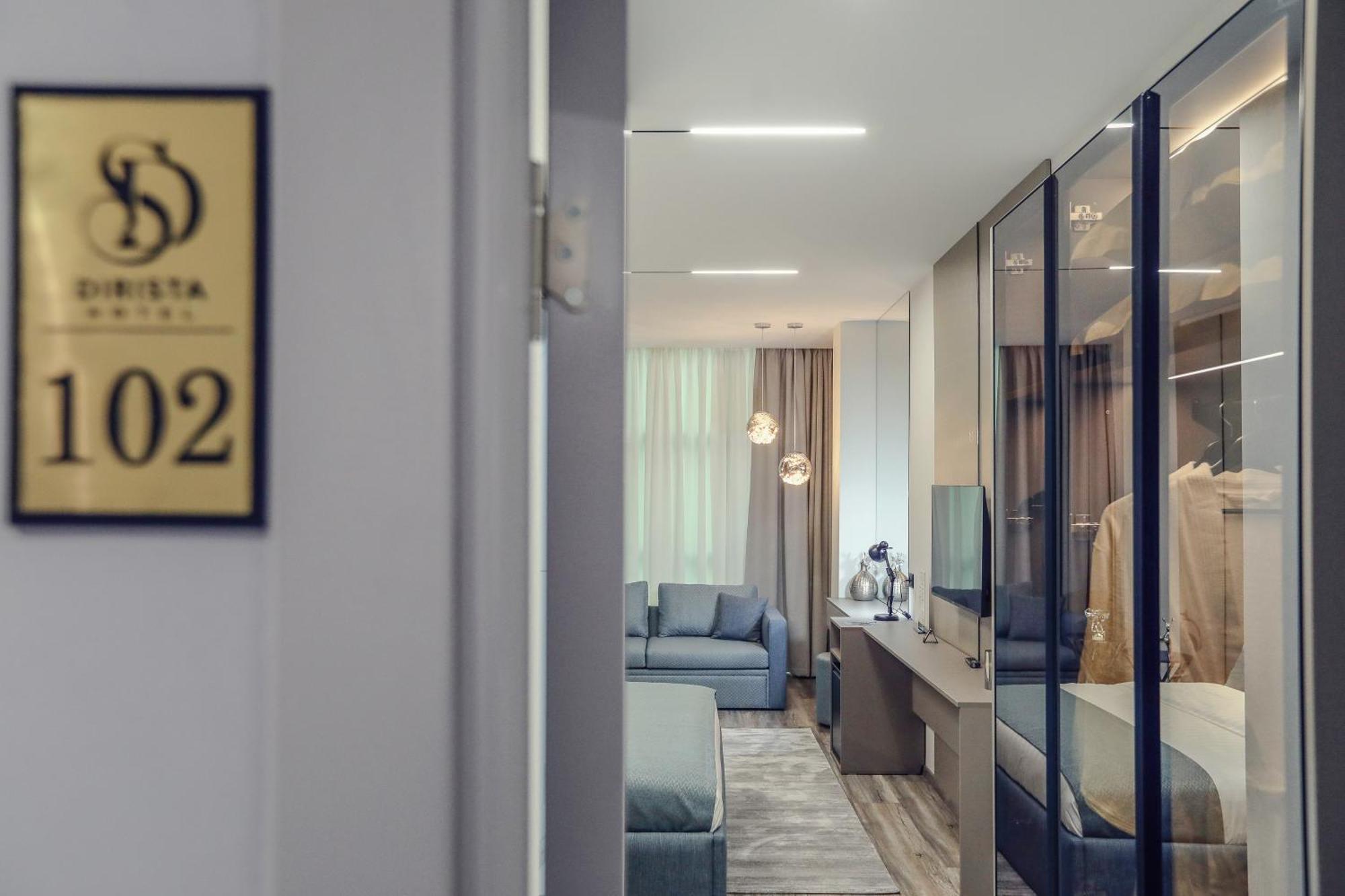Hotel Dirista Shkoder Exterior photo